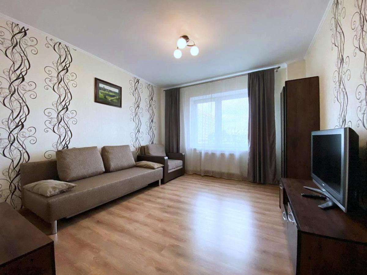 Kvartira Fatina 4A Appartement Mahiljow Buitenkant foto