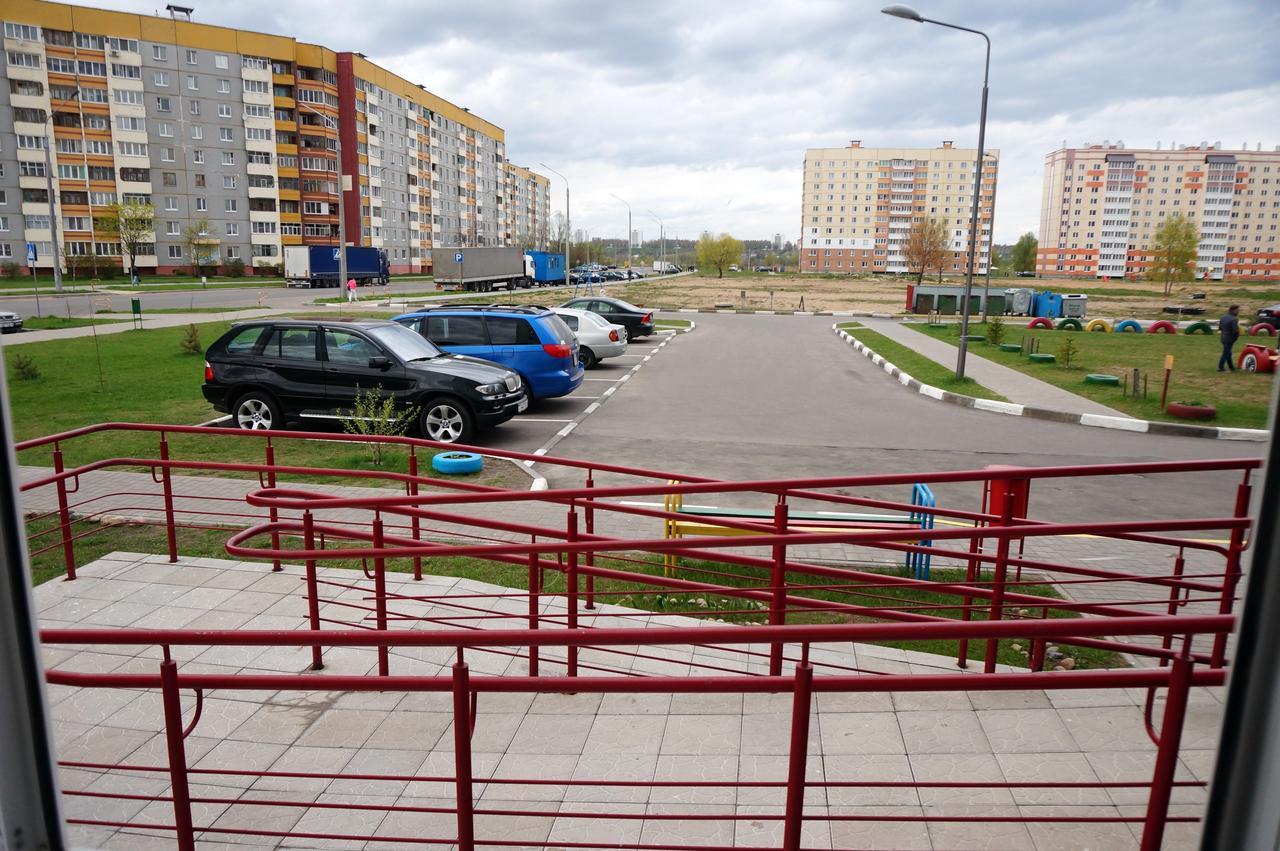 Kvartira Fatina 4A Appartement Mahiljow Buitenkant foto